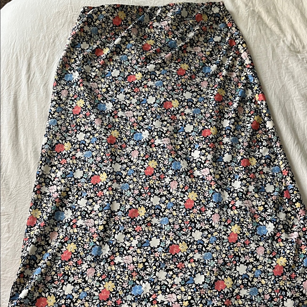Mi Ami Floral Multi-Color Women's Skirt